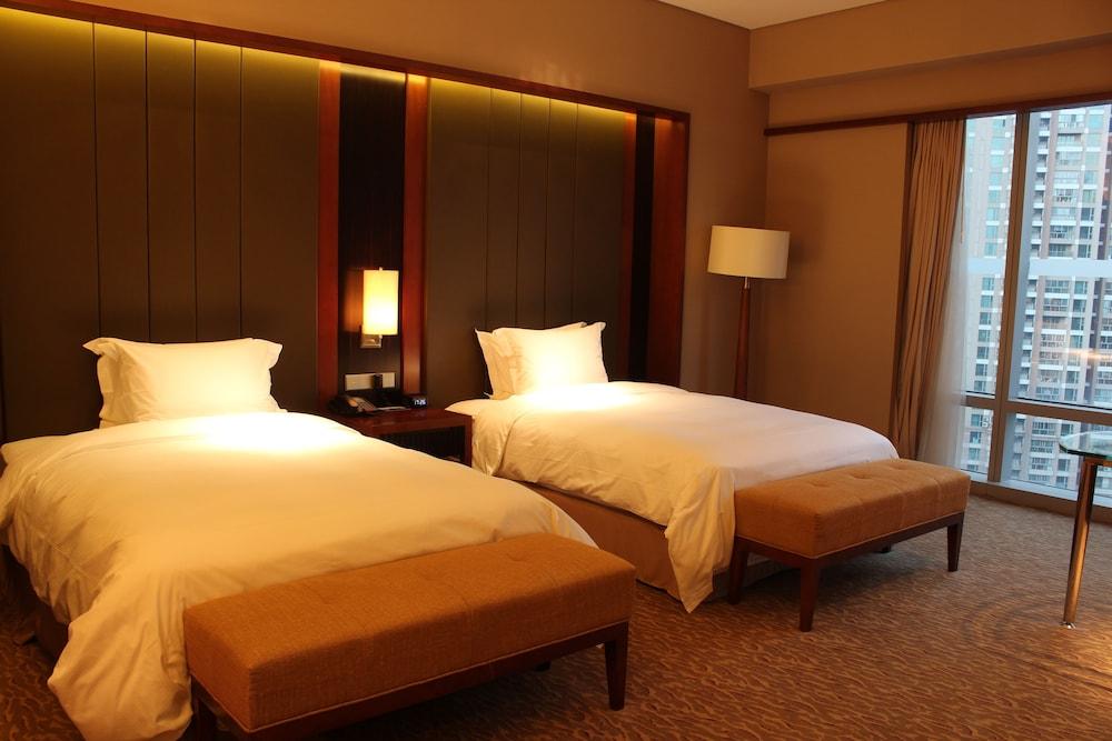 Hilton Nanjing Riverside Bagian luar foto