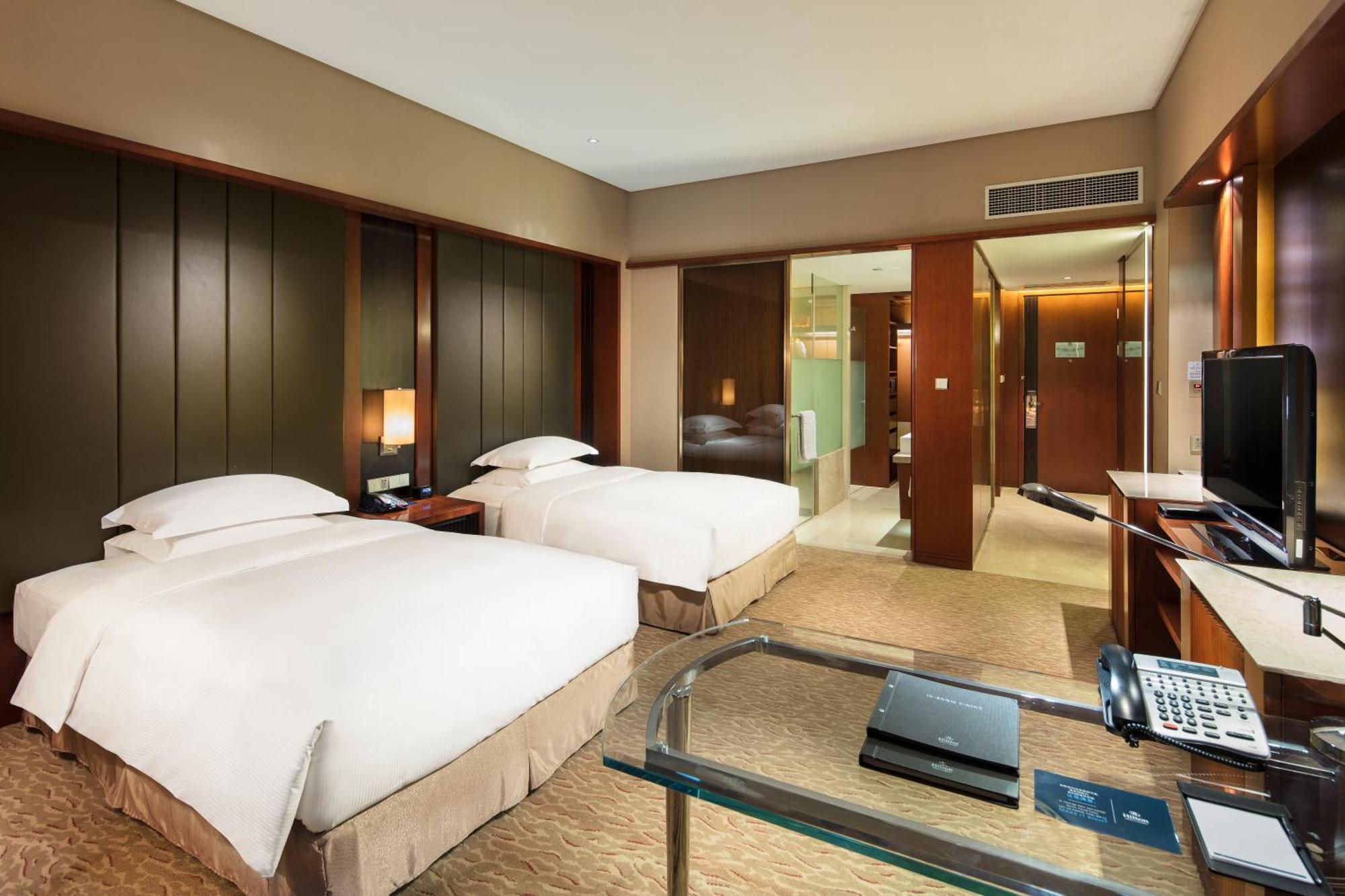 Hilton Nanjing Riverside Bagian luar foto