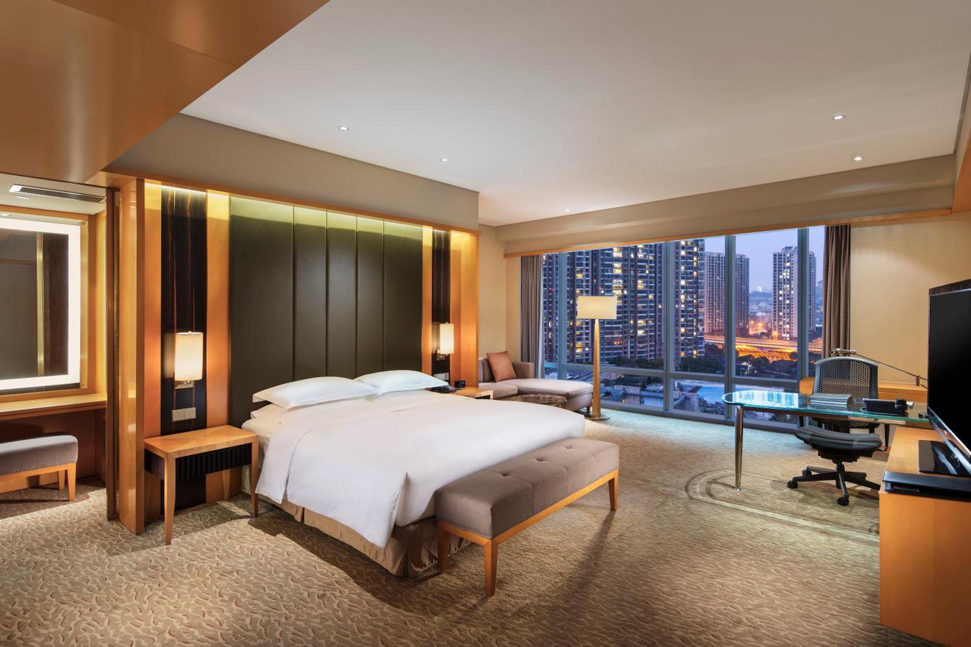 Hilton Nanjing Riverside Bagian luar foto
