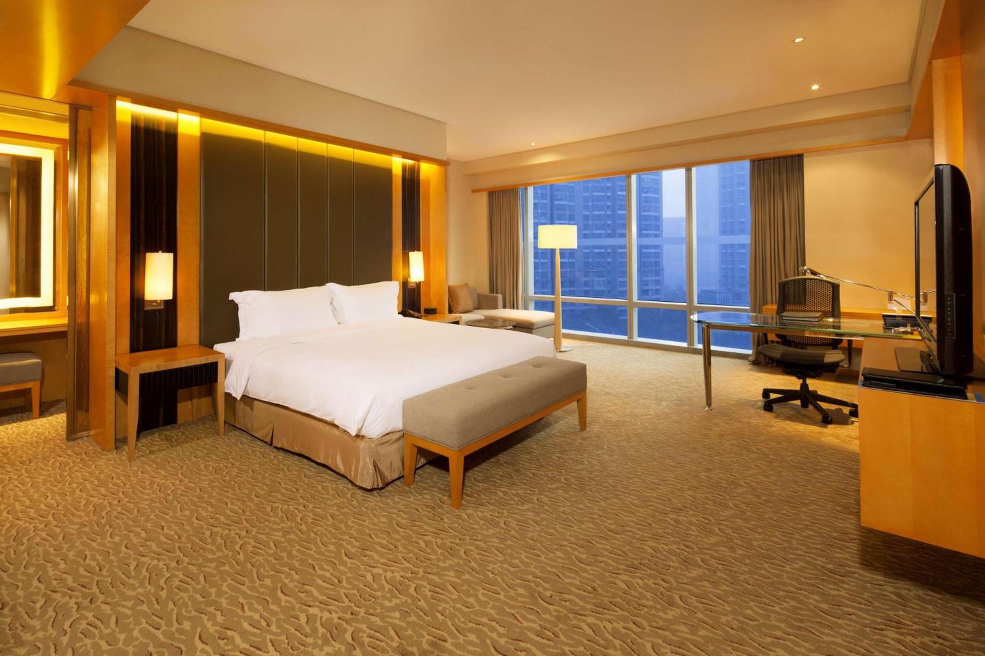 Hilton Nanjing Riverside Bagian luar foto