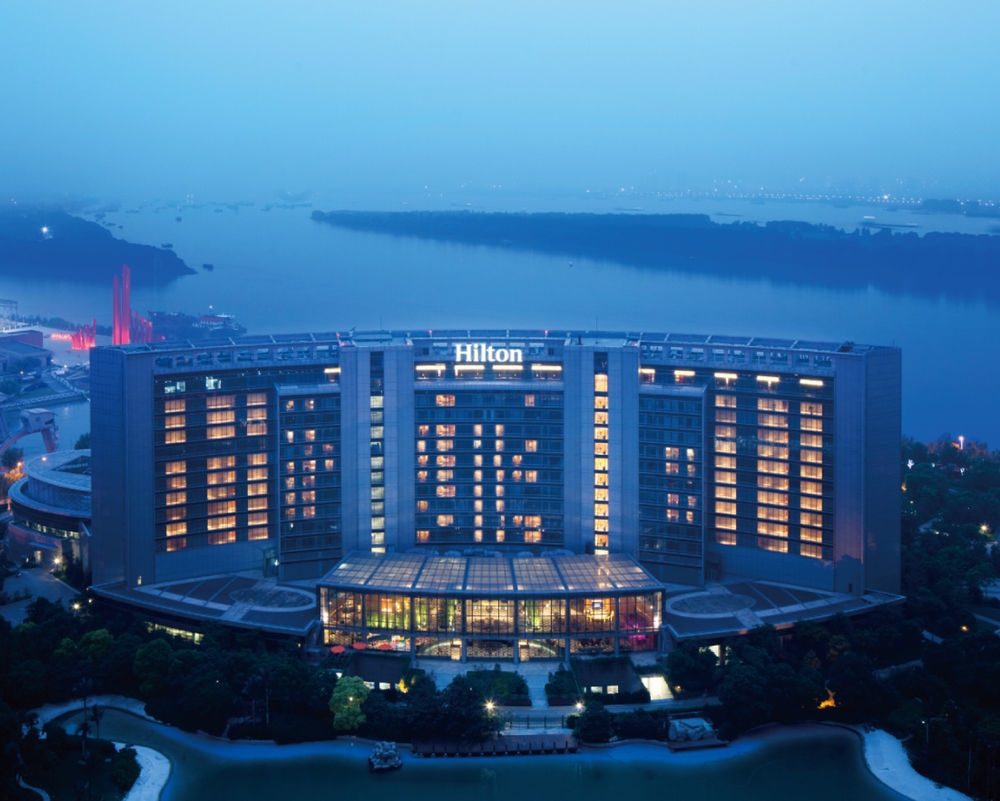 Hilton Nanjing Riverside Bagian luar foto